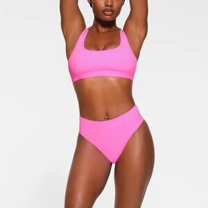 NEW SKIMS Swim High Waisted Mid Coverage Bottom Pink Taffy Size large Rare Color